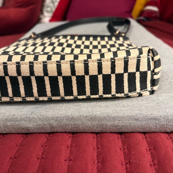 Spartina Crossbody Bag - Picture 7 of 11